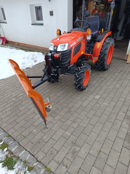 Pług do śniegu do traktora japońskiego kubota iseki yanmar