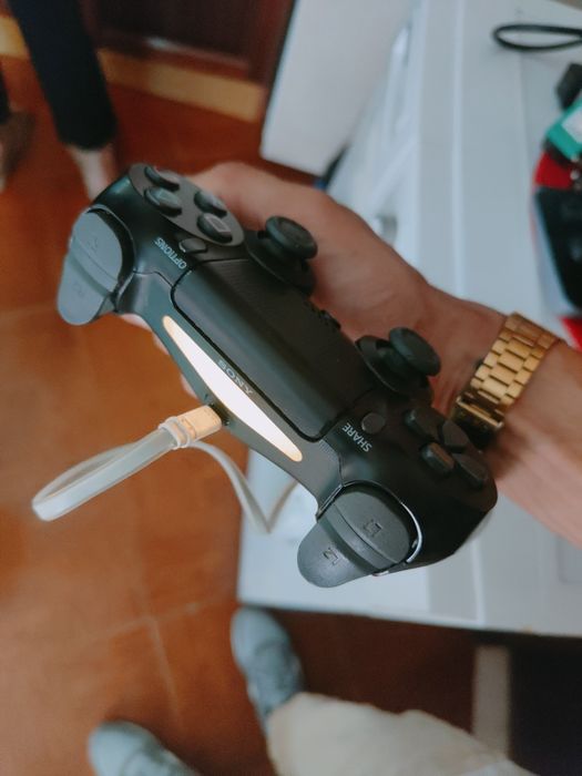 Comandos PlayStation em ótimo estado