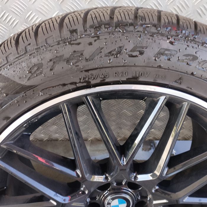 Alufelgi BMW  20 R z oponami