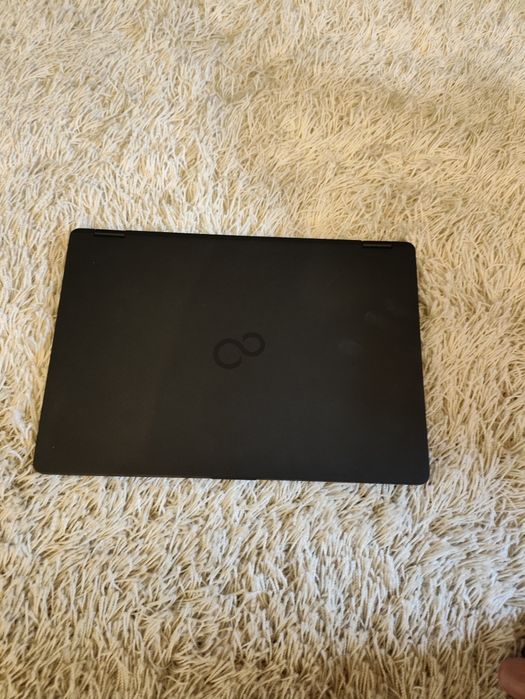Laptop Fujitsu lifebook U729 dysk 1T SSD M2 sata