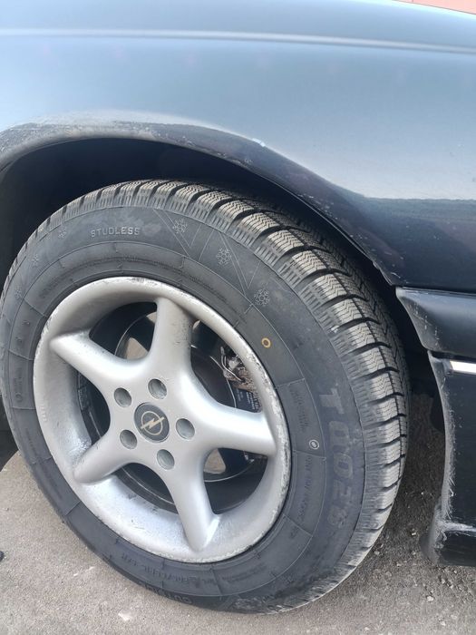 Опель омега B 2 л 16 кл