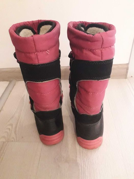 Продам сапожки demar