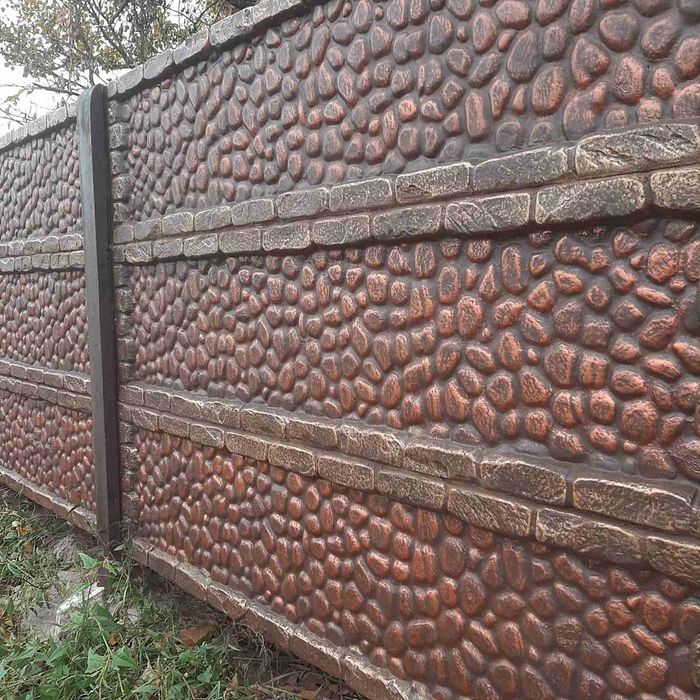 Фарбування паркану