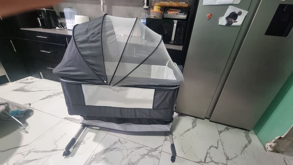 Berço co-sleeping MOBICLINIC 3 em 1 Ajustável em altura Mosquiteiro