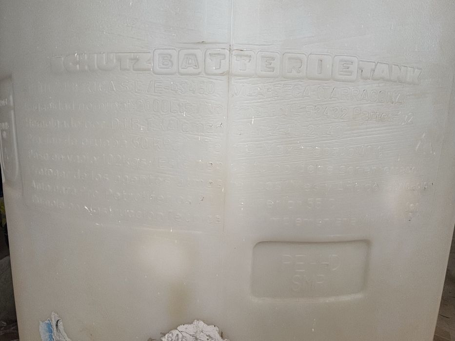 Depósito 2000 litros parede dupla Schutz