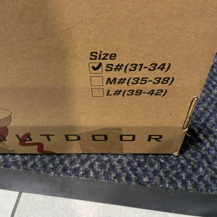 Łyżwy UM Skates czarne 31-34