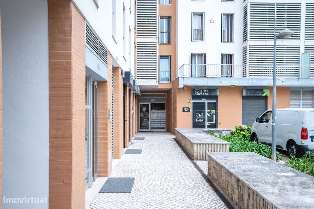 Apartamento T2 em Marvila de 84 m2
