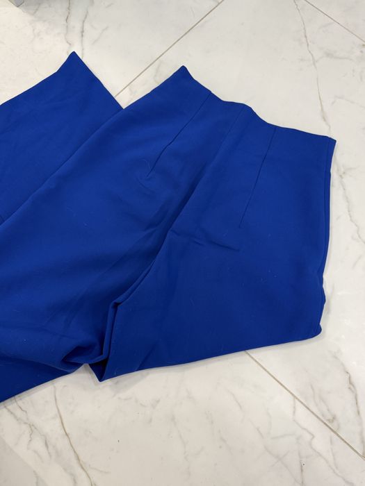 Яскраво сині  брюки кюлоти zara