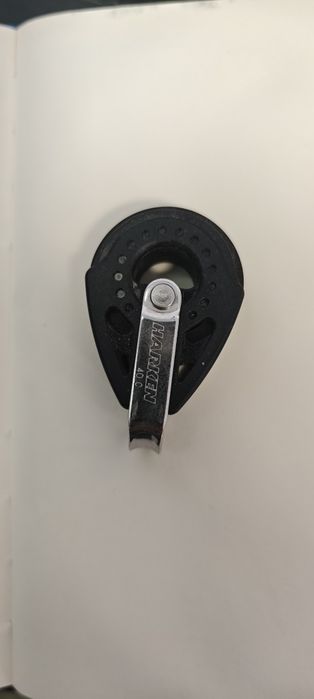 Moitão Harken 75mm (75C), carbono, novo