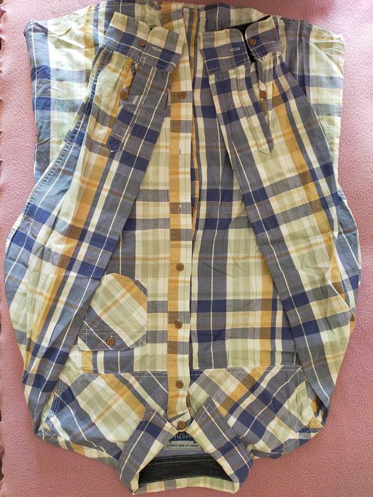 Camisa Bershka como nova