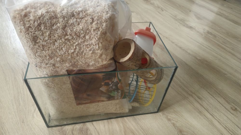 Oddam akcesoria do chomika