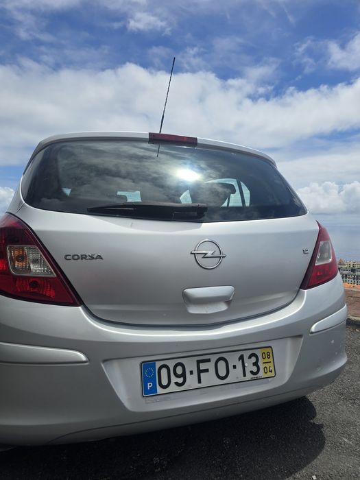 VENDO OPEL CORSA D 1.2 gasolina