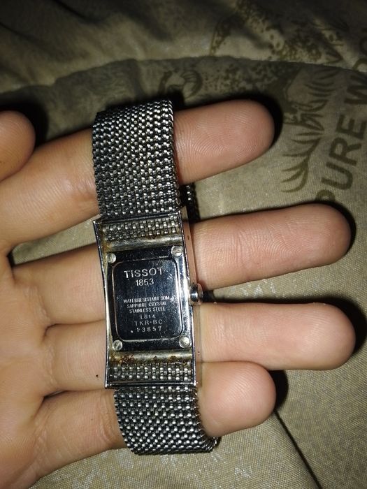 Женские швейцарские наручные часы tissot 1853