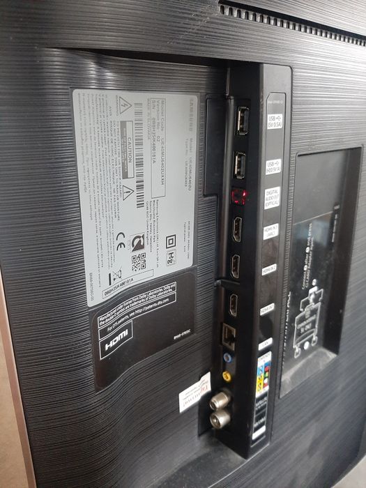 Телевізор Samsung ue40mu6402