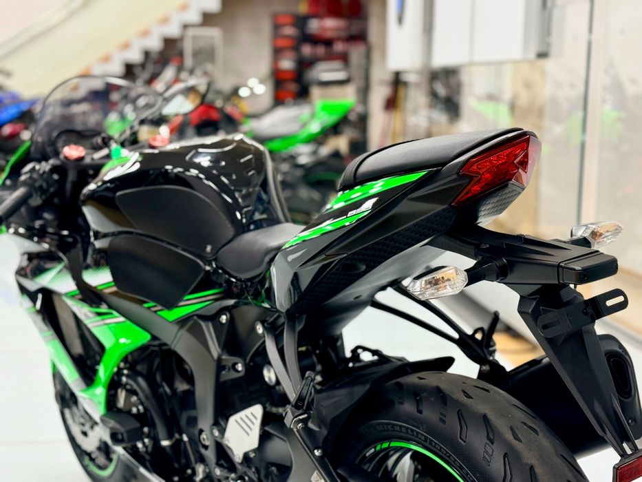 kawasaki zx4r - купити мототехніку - Ціна на OLX.ua