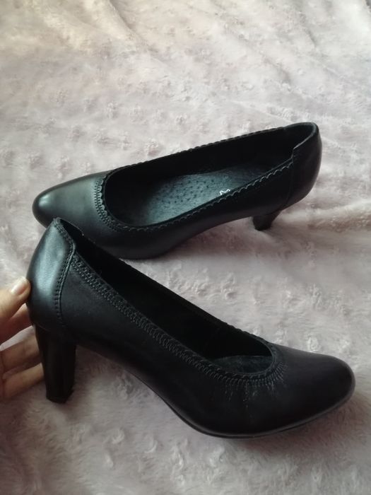 buty na obcasie szpilki lasocki 38