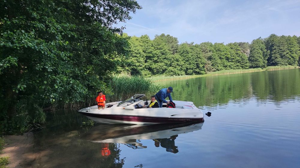Łódź Regal 1700 LSR 3,0 Mercruiser 1998 r. + Przyczepa