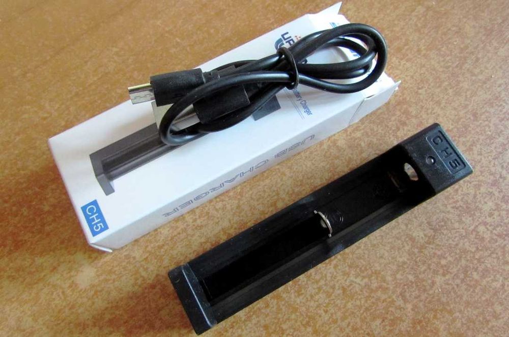 Зарядне LiitoKala Lii 100 100C 202 402 S1 S2 S4 CH2 CH4 C2 PL2 M4S KU4