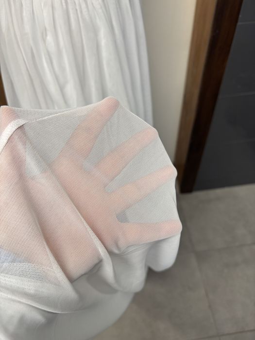 Biala sukienka slub cywilny sesja fotograficzna