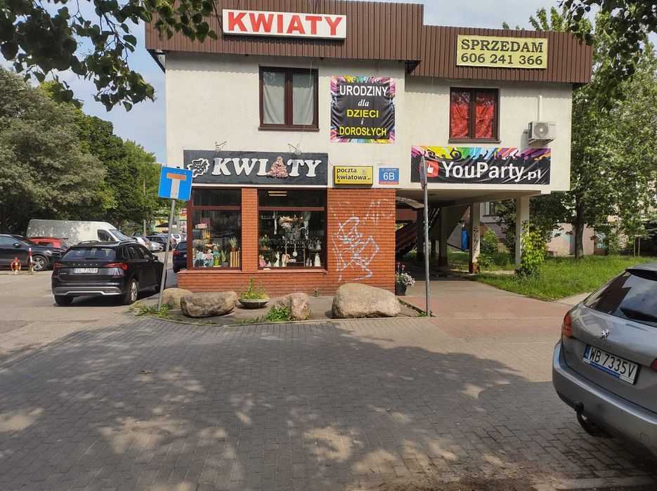 62 m Pawilon ul. Lazurowa Warszawa