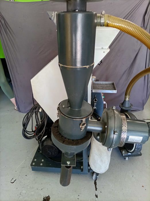 Młyn do tworzyw sztucznych Shini SG-2028N-CE + DS-20 + komplet noży