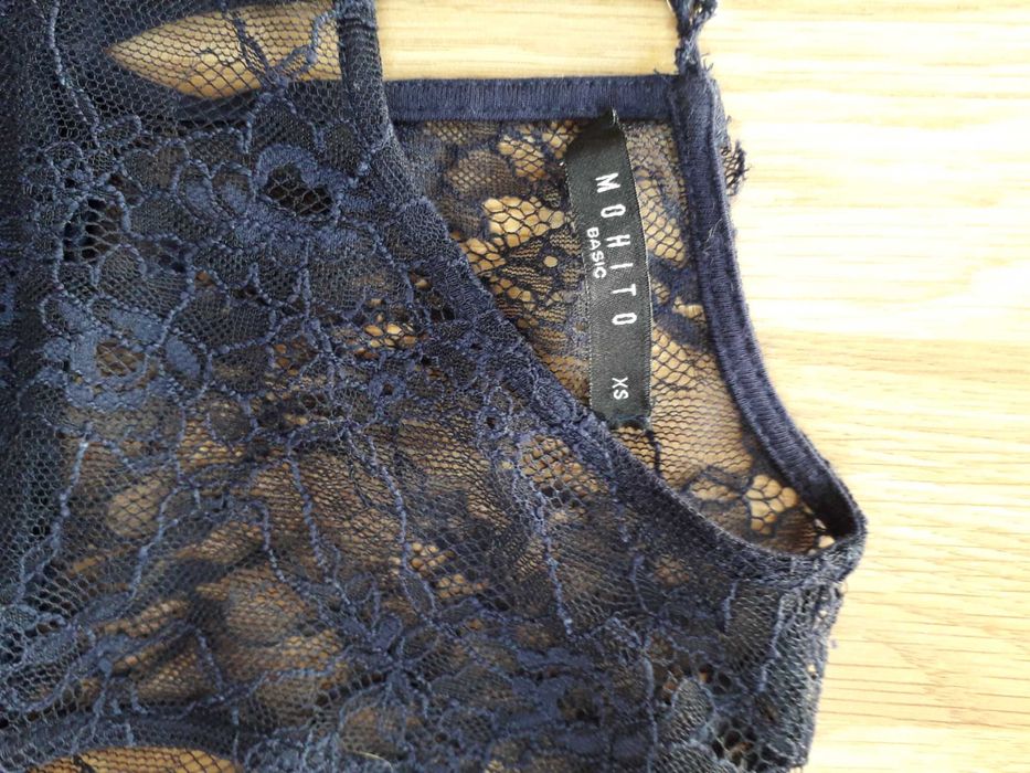 Sukienka damska Mohito  rozmiar xs.