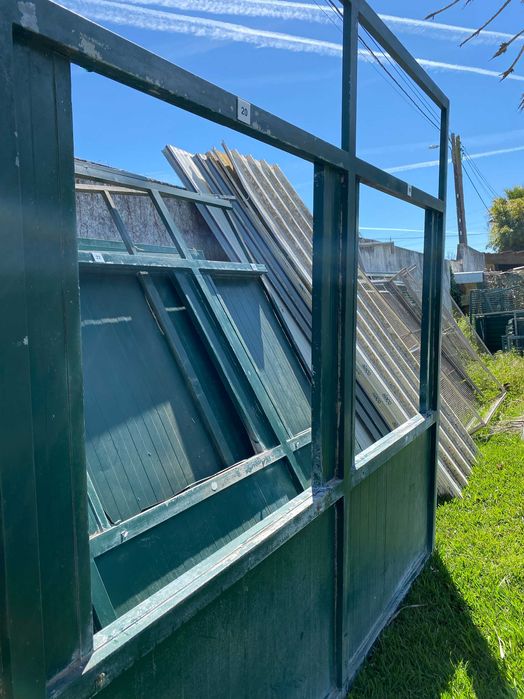 Vendo Gaiolas para Papagaios Completas