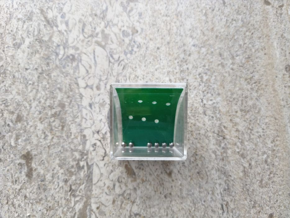 Jogos de encaixe de esferas