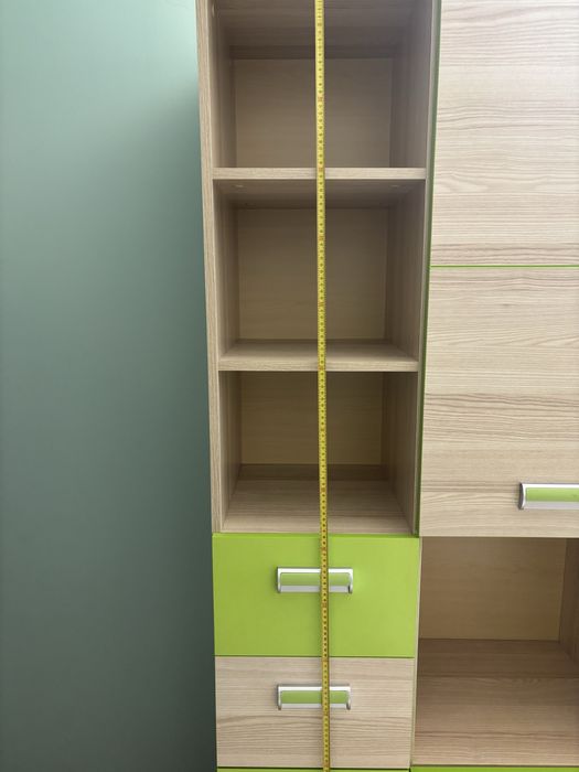 Mebel zielony mlodzieżowy szafa