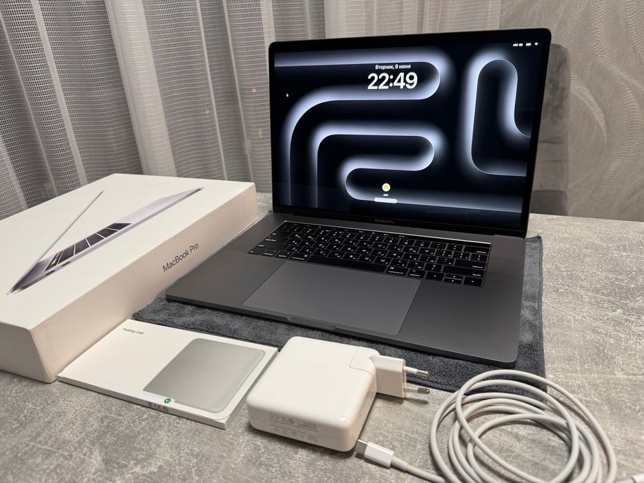 macbook pro 15 2018 32 - Купить электронику - Цены на OLX.ua