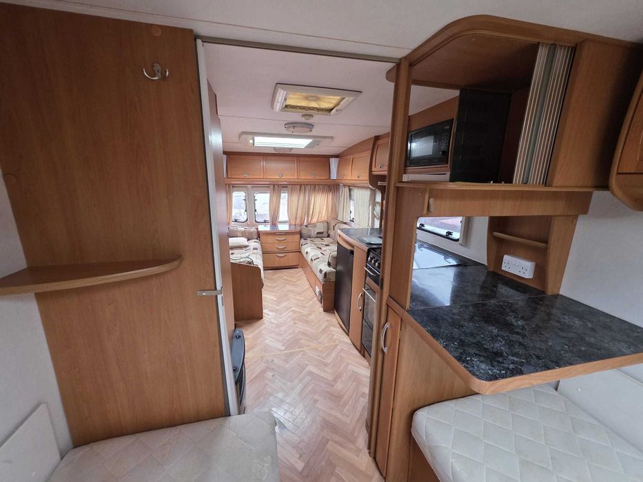 Caravana Inglesa Delta Lunar