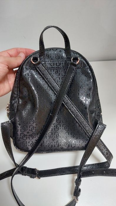 Mala / Mochila de costas Guess64738212351105123