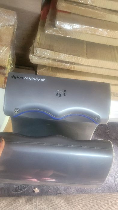 Сушарка для рук Dyson