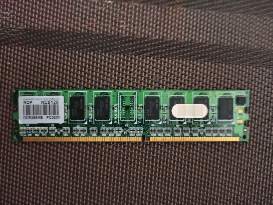 Комплект AMD Sempron 2400 + ElitGroup K7VTA3 + DDR 256 Mb
