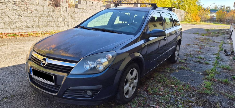 Opel Astra H 1.7 diesel 2005 Rok