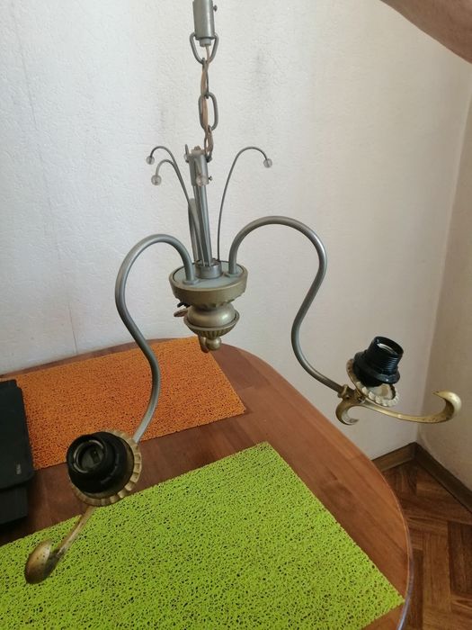 Продам вінтажну люстру на 3 ріжки