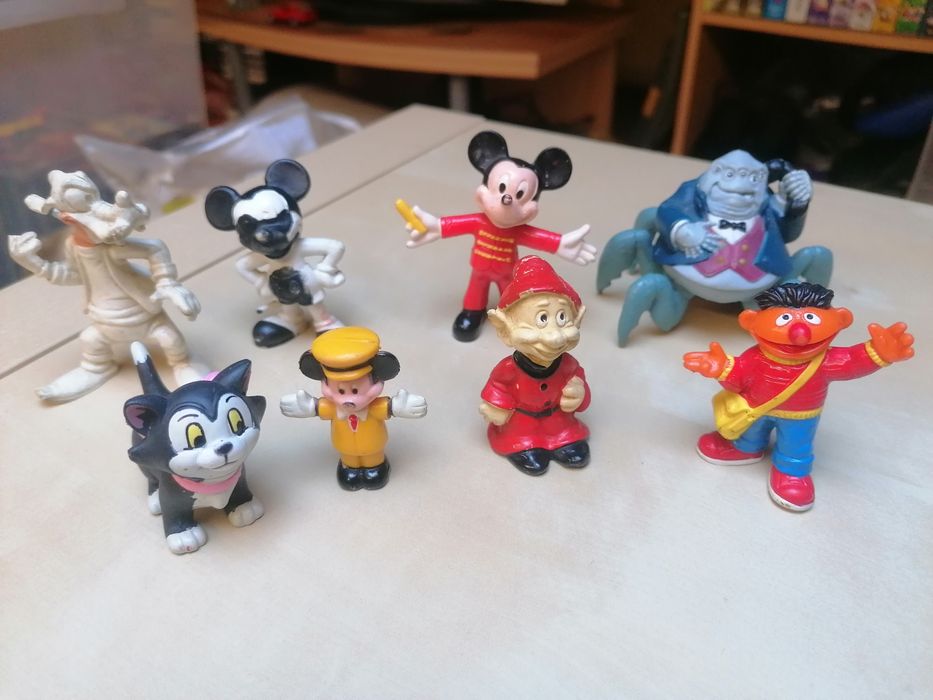 Bonecos disney, muppets, wberrie, konica, bully