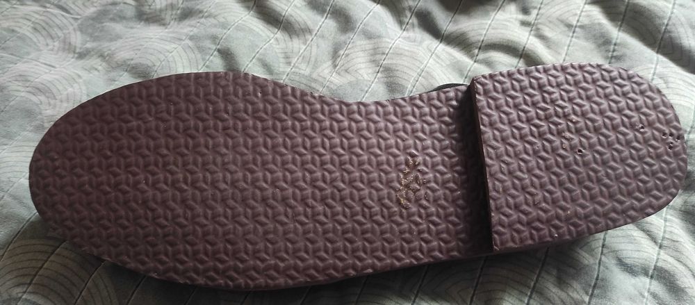 klapki męskie skóra