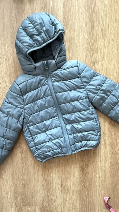 Куртка 110р H&M