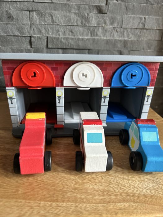 Garaż Melissa & Doug