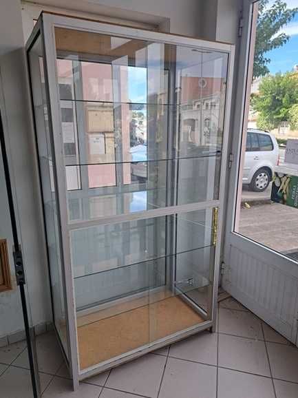 Vitrine Comercial