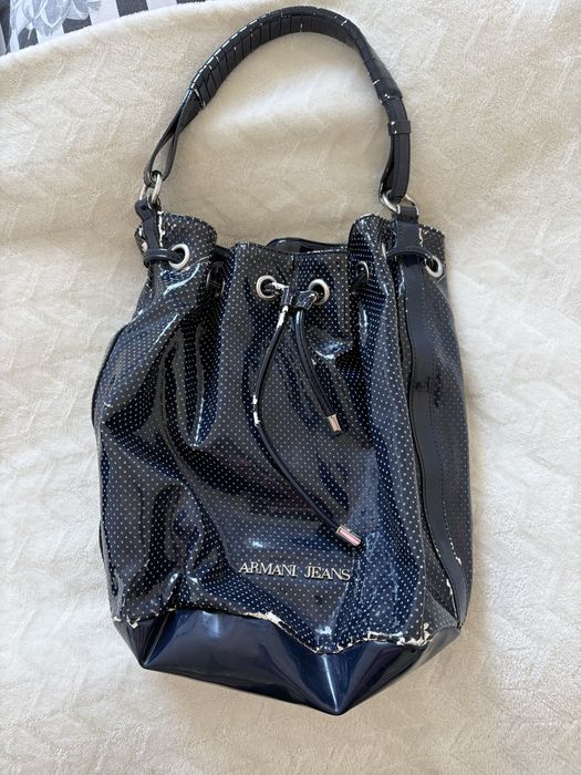 Torebka Armani Jeans typu bucket bag