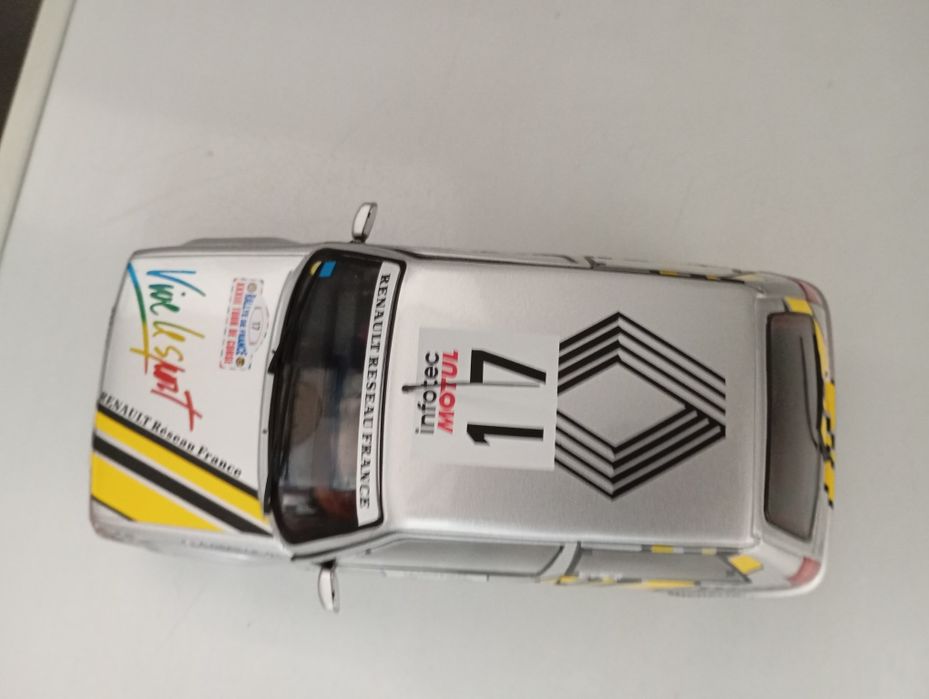 Miniaturas carros 1.18