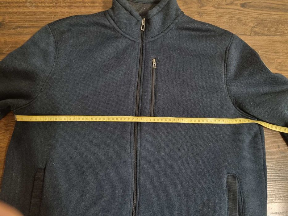 Кофта Canada розмір М