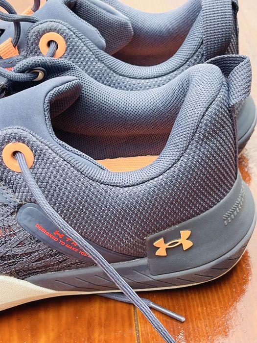 Чоловічі кросівки Under Armour TriBase Reign 5