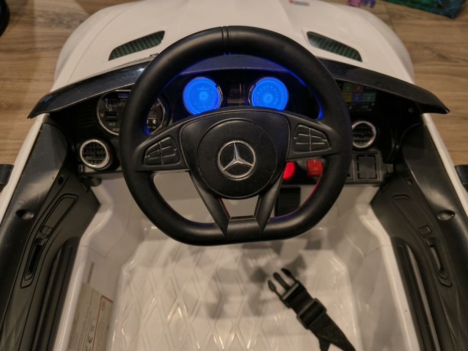 Auto elektryczne dla dzieci Mercedes