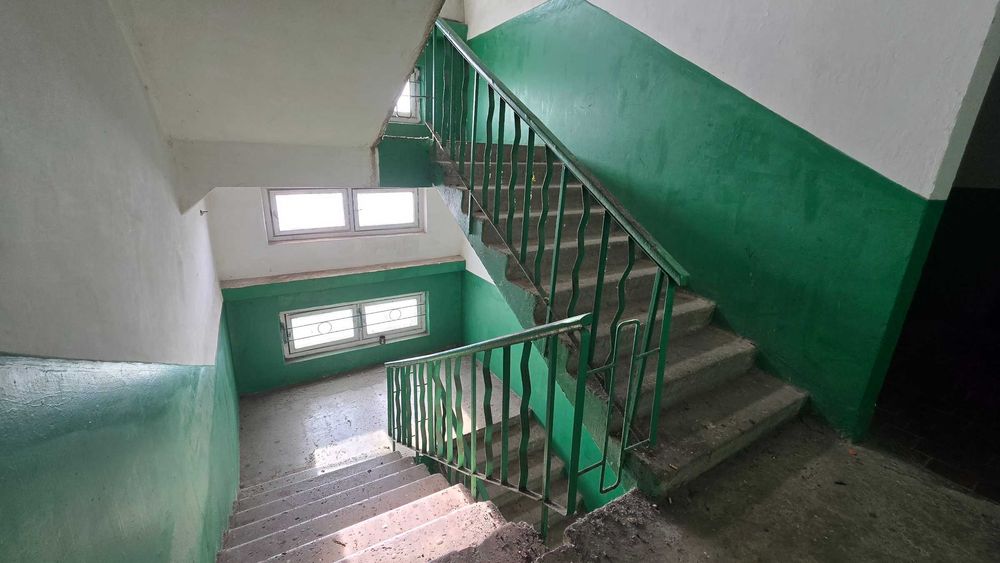 Продаж 3-кімнатної квартири на вул. 128 бригади