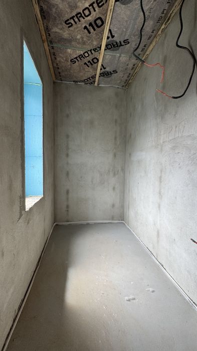 Одно поверховий чистовий будинок, підвал, гараж! Топова еколокація!