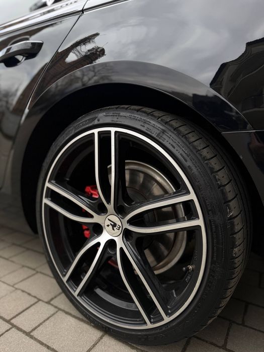 Продам Audi a4 b9