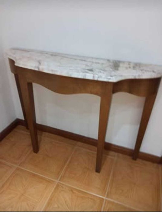 Móvel consola com pedra mármore